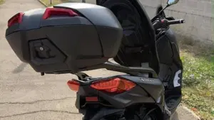 Yamaha X-Max 300 Tech Max (2021 - 24)  (10)