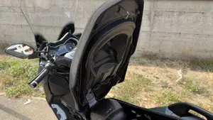 Yamaha X-Max 300 Tech Max (2021 - 24)  (12)