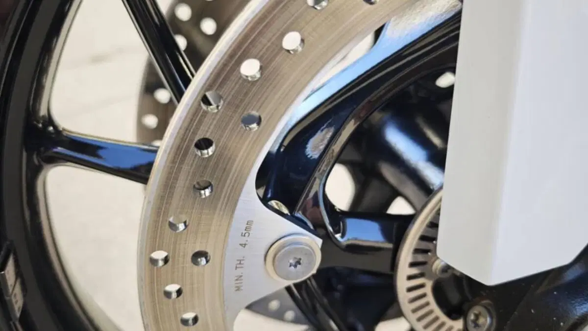 Bmw F 900 R (2021 - 24)  (10)