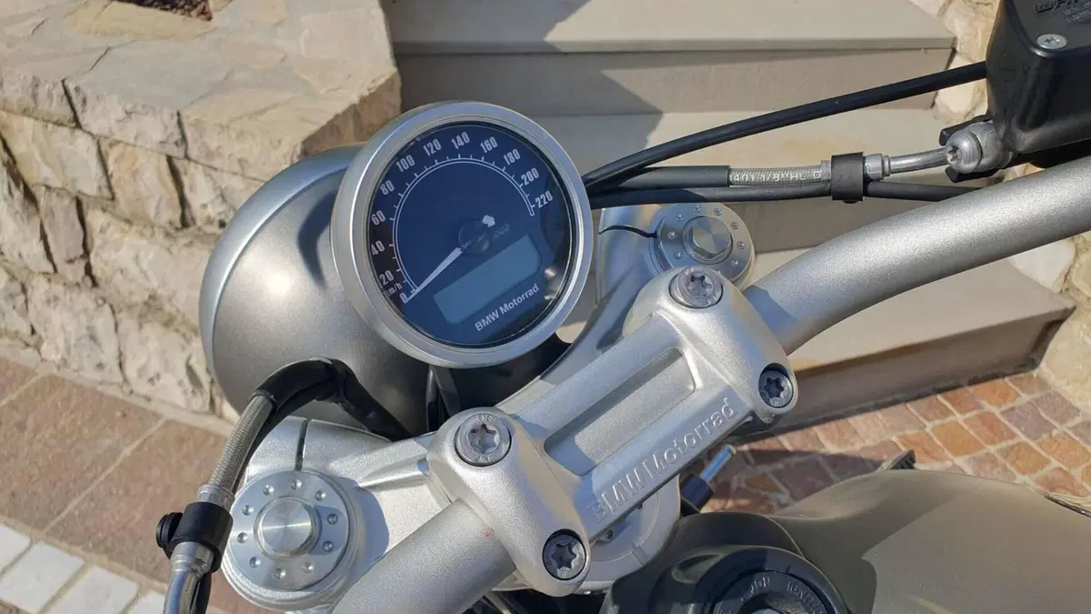 Bmw R nineT 1200 Scrambler (2016 - 20)  (4)