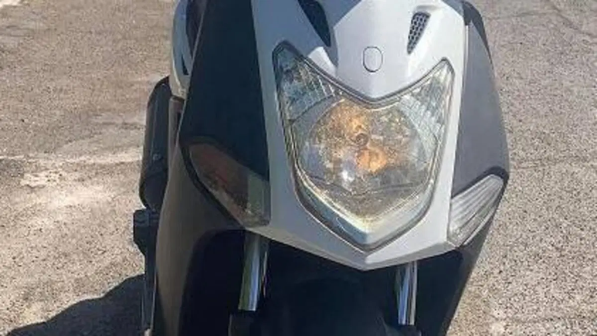 Kymco Agility 125 R16 (2008 - 17)  (5)