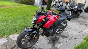 Honda CB 500 Hornet (2026)  (2)