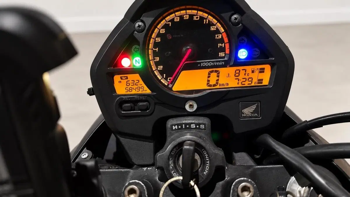 Honda Hornet 600 (2007 - 10)  (6)