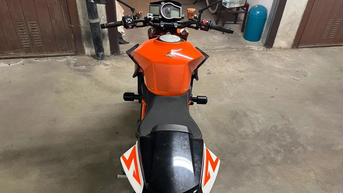 KTM 1290 Super Duke R ABS (2014 - 16)  (10)