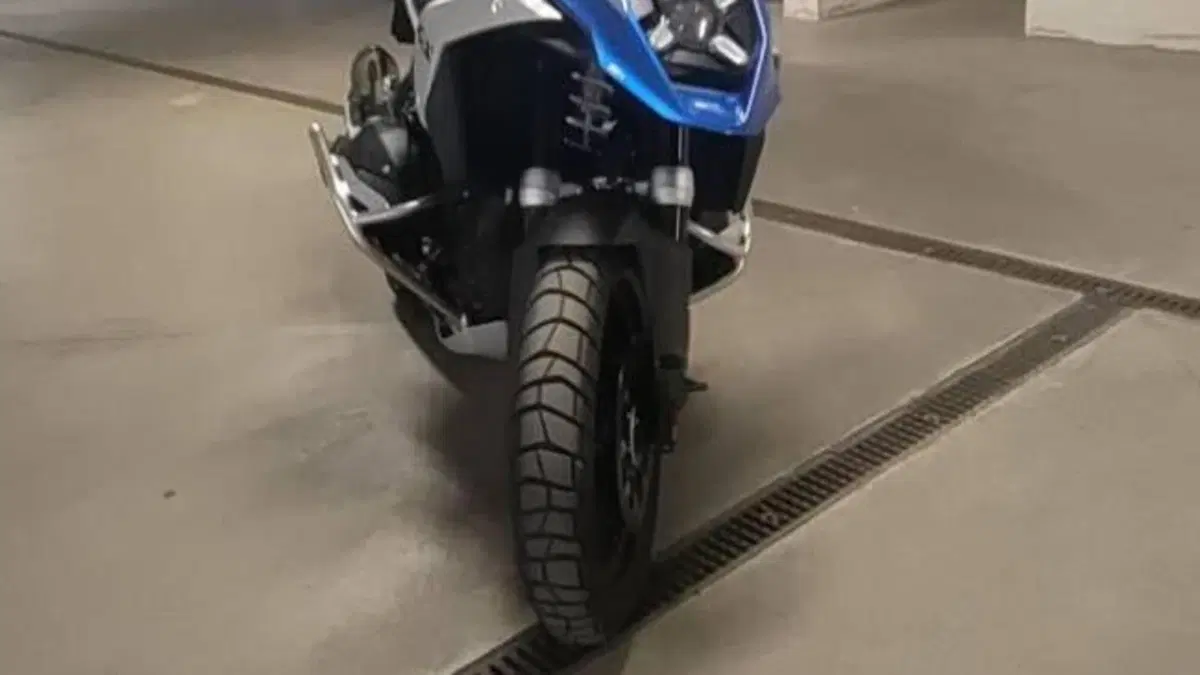 Bmw R 1300 GS Trophy (2023 - 26)  (2)