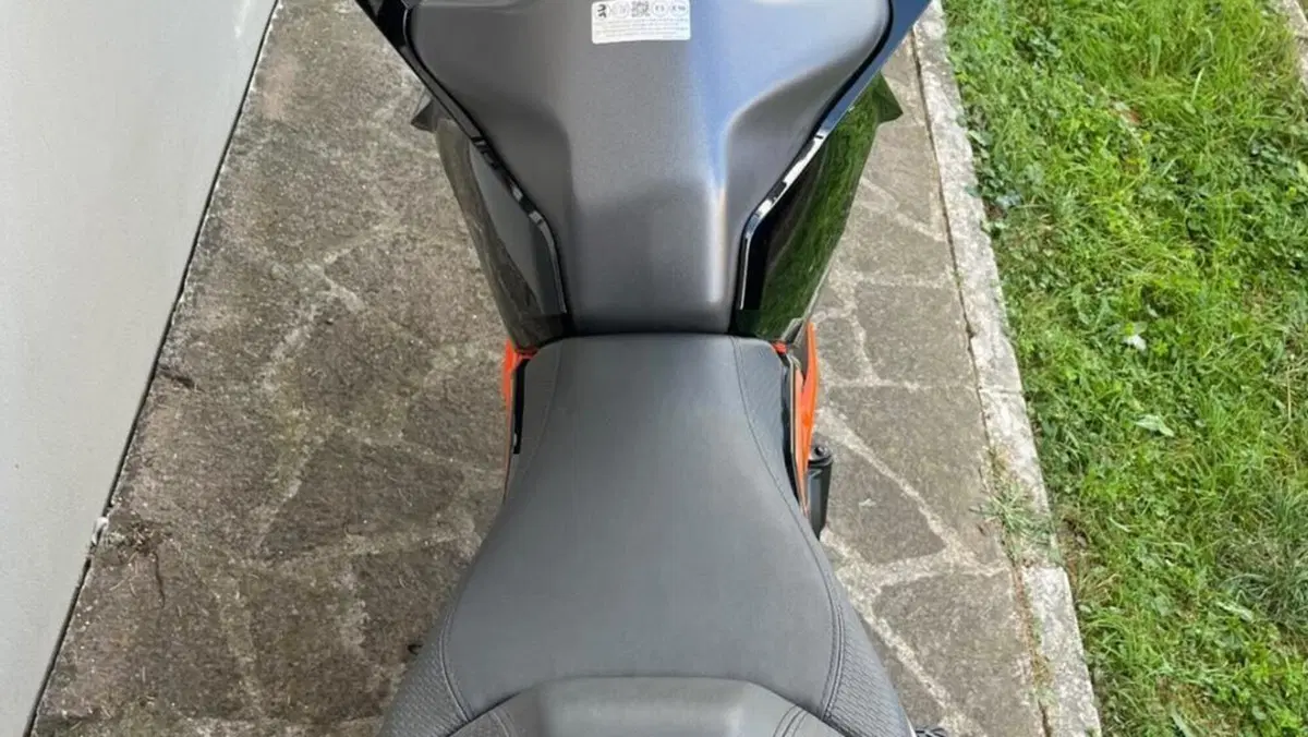 KTM 390 Duke (2026)  (6)