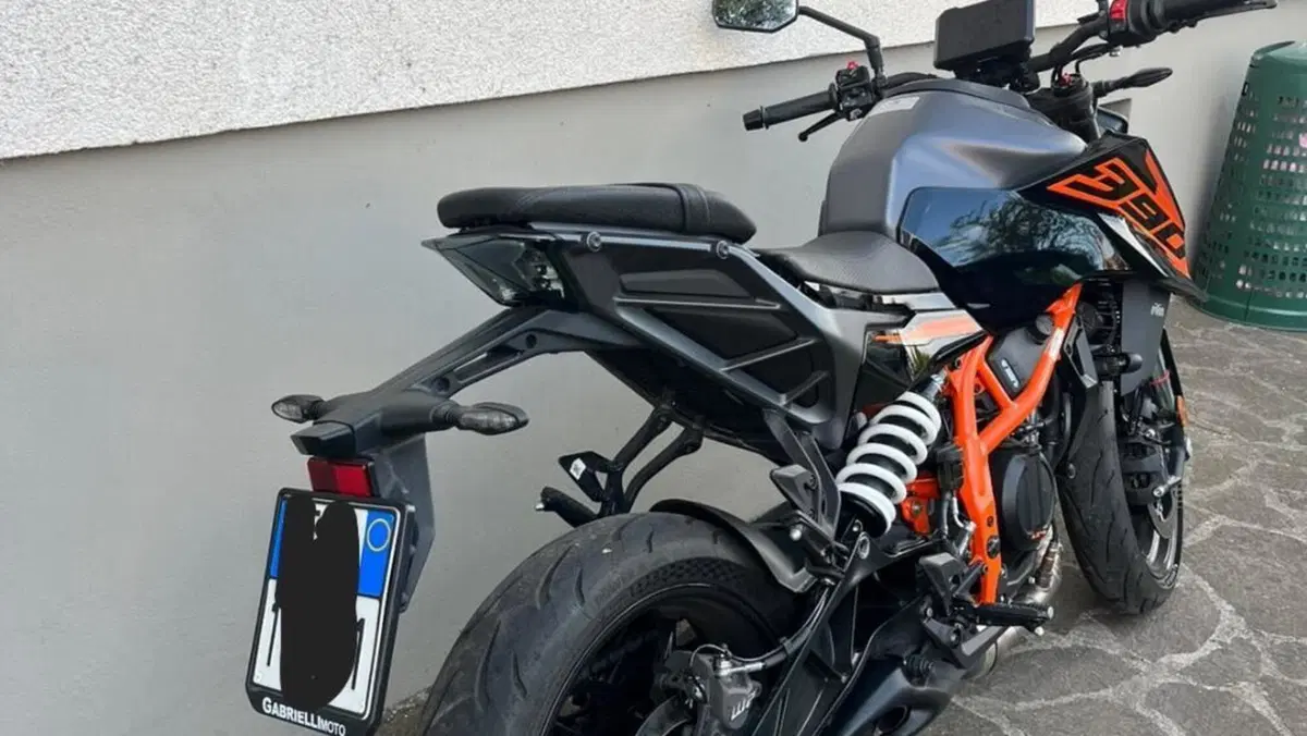 KTM 390 Duke (2026)  (7)