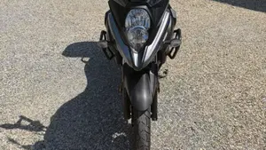 Suzuki V-Strom 650XT (2021 - 25)  (5)
