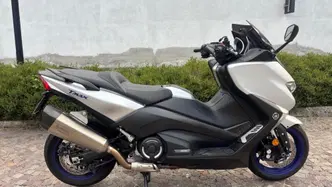 Yamaha T-Max 530 SX (2017 - 19) usata