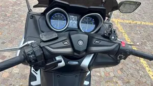 Yamaha T-Max 530 SX (2017 - 19)  (6)