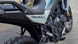 Honda Transalp XL750 (2026)  (7)