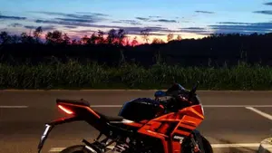 KTM RC 125 (2022 - 26)  (6)