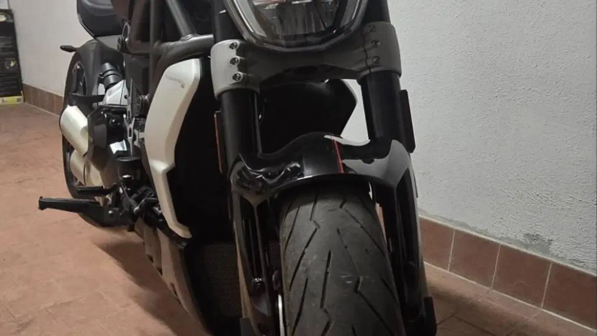 Ducati XDiavel 1262 S (2021 - 24)  (8)