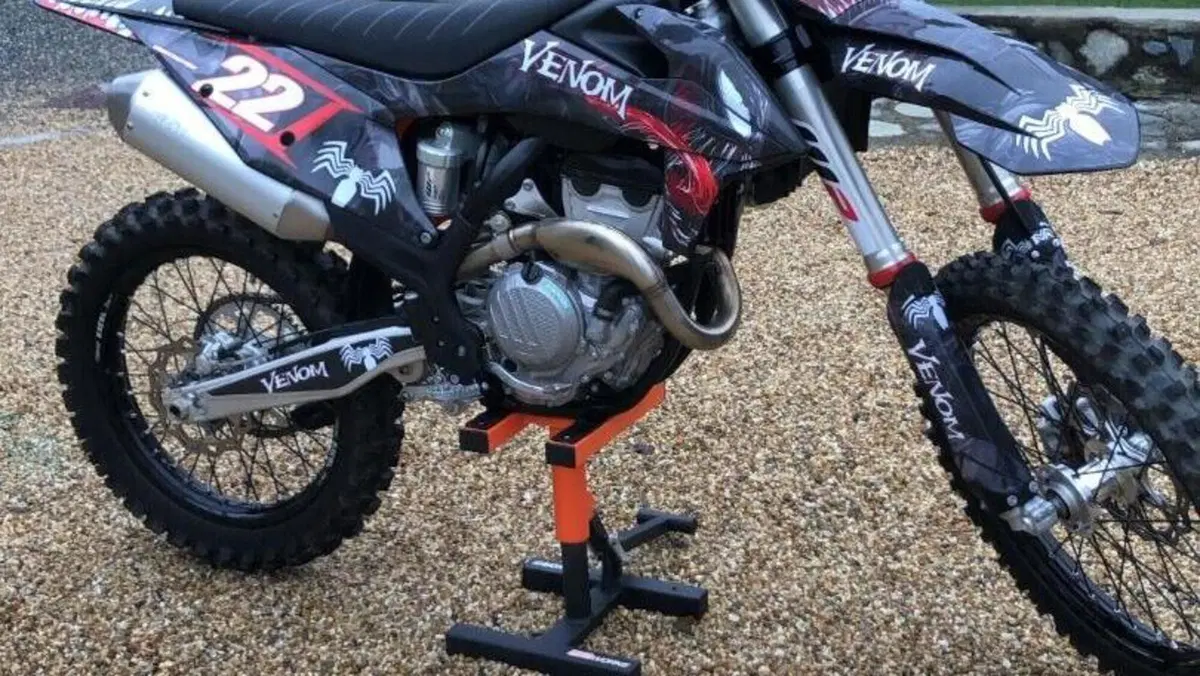 KTM 250 SX-F (2021)  (2)