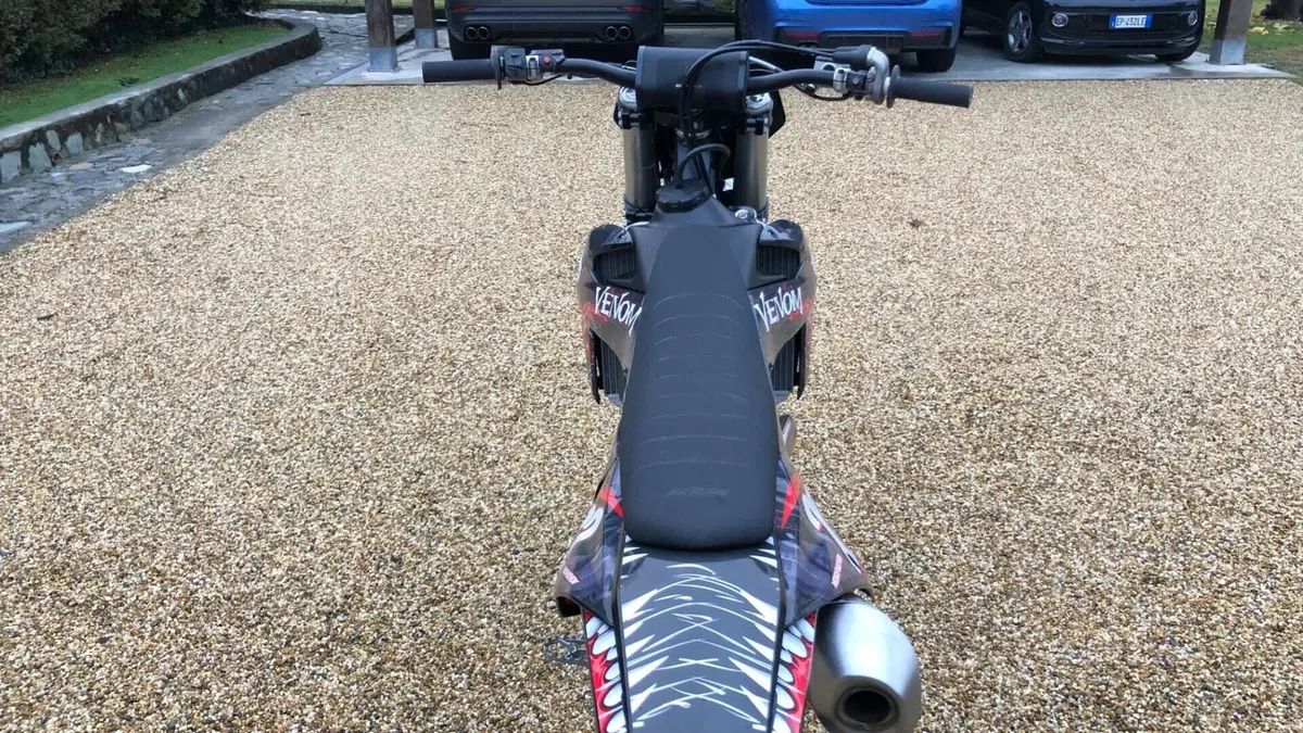 KTM 250 SX-F (2021)  (4)