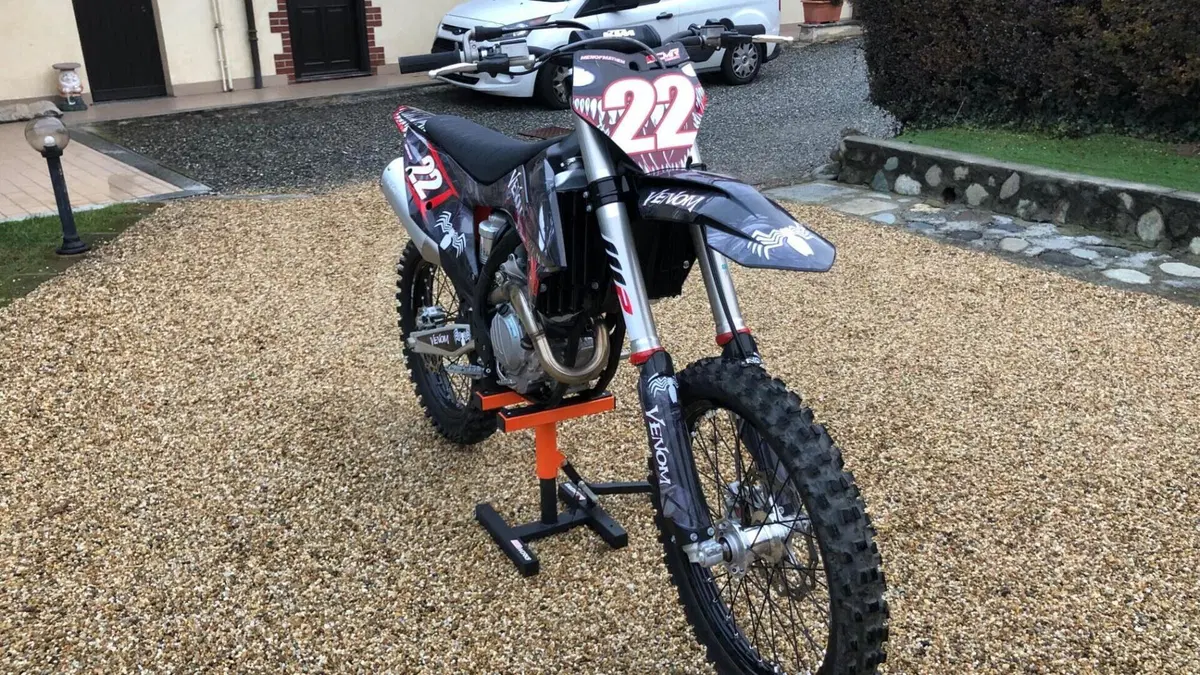 KTM 250 SX-F (2021)  (7)