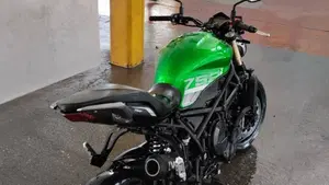 Benelli 752 S (2022 - 25)  (9)