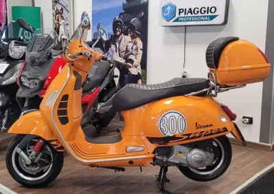 Vespa GTS 300 (2010 - 14) - Annuncio 10128204