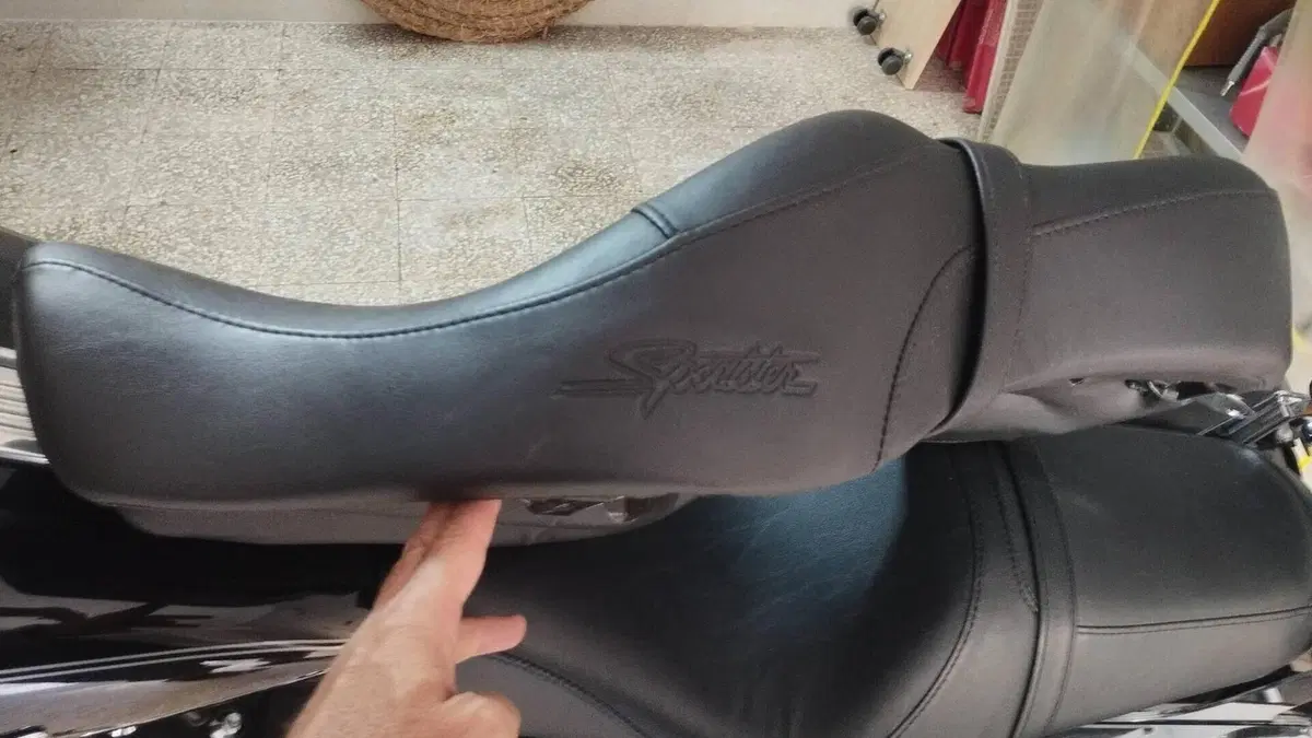 Harley-Davidson 1200 Custom (2007 - 13) - XL 1200C  (9)