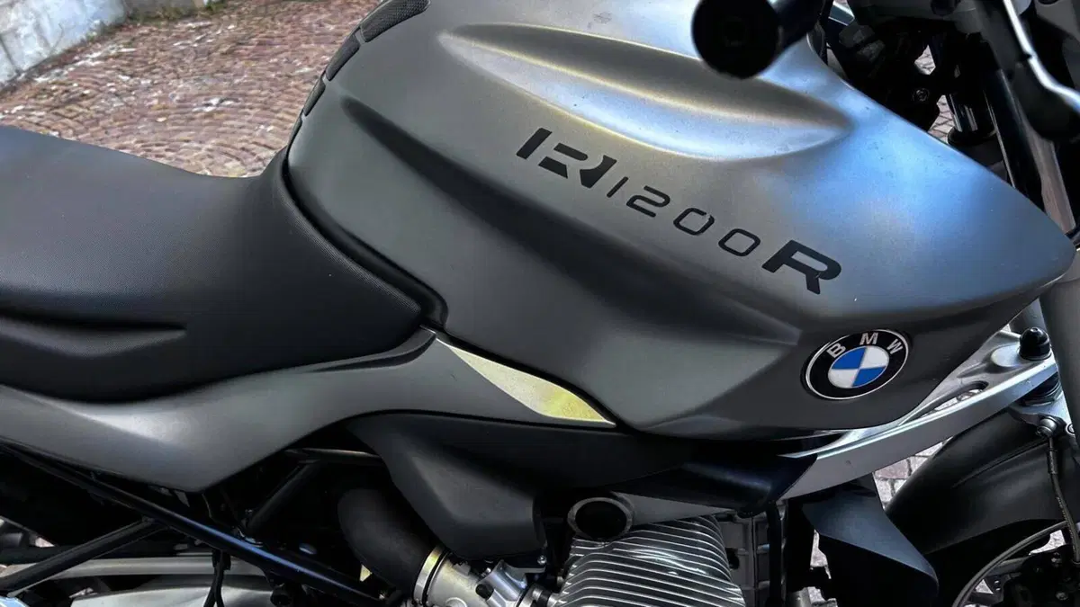 Bmw R 1200 R (2006 - 11)  (2)