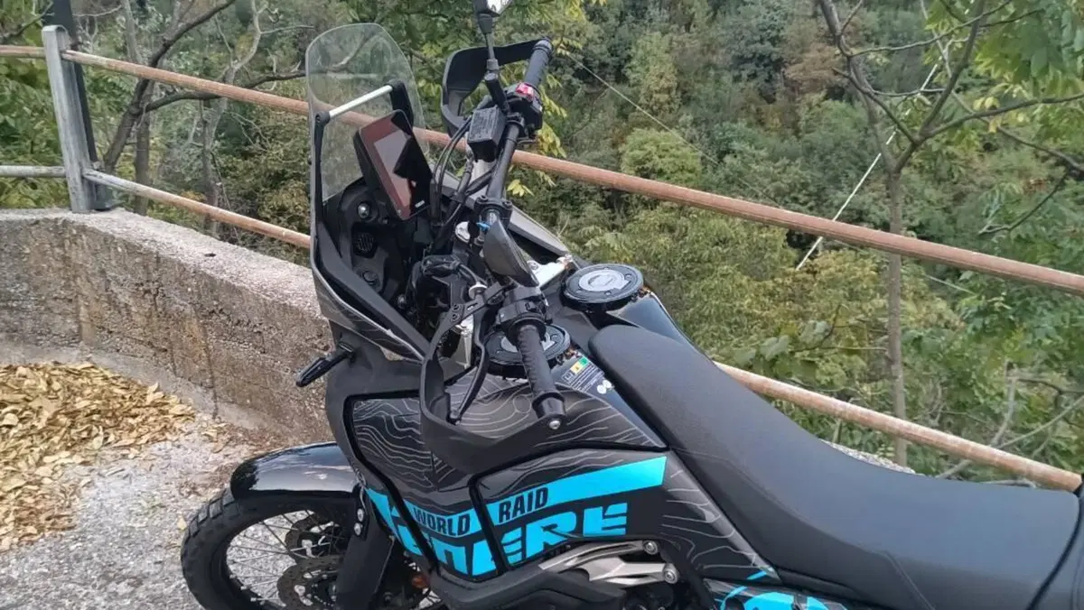 Yamaha Ténéré 700 World Raid (2022 - 25)  (6)