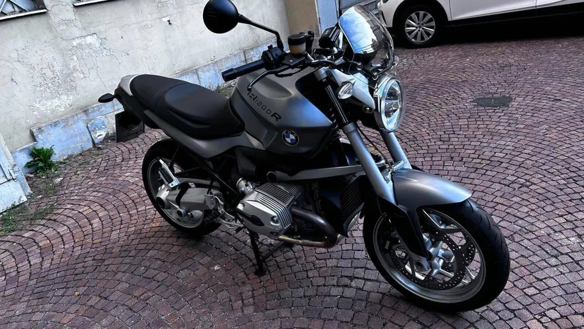 Bmw R 1200 R (2006 - 11)  (3)