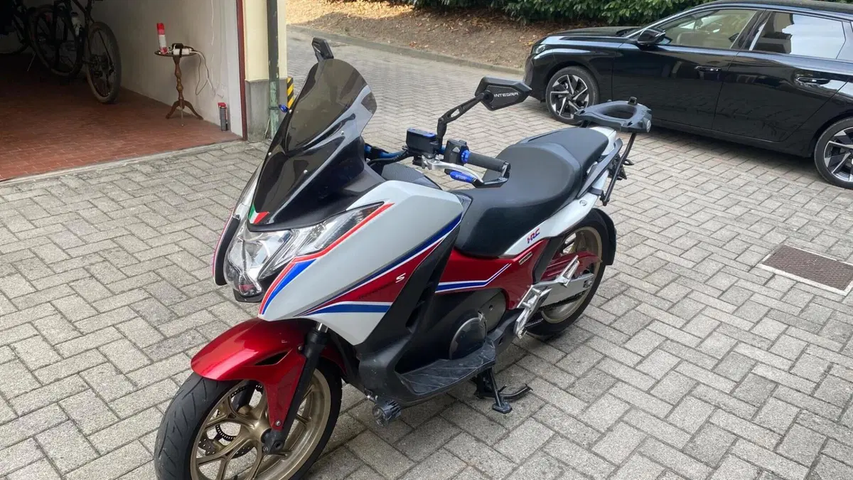 Honda Integra 750 DCT ABS (2014 - 15)  (6)