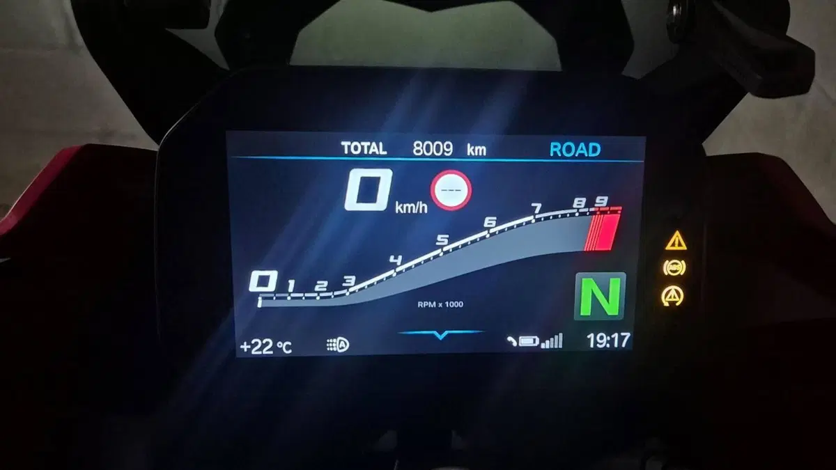 Bmw F 900 XR (2020 - 24)  (10)