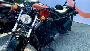 Harley-Davidson 1200 Forty-Eight (2010 - 15)  (2)