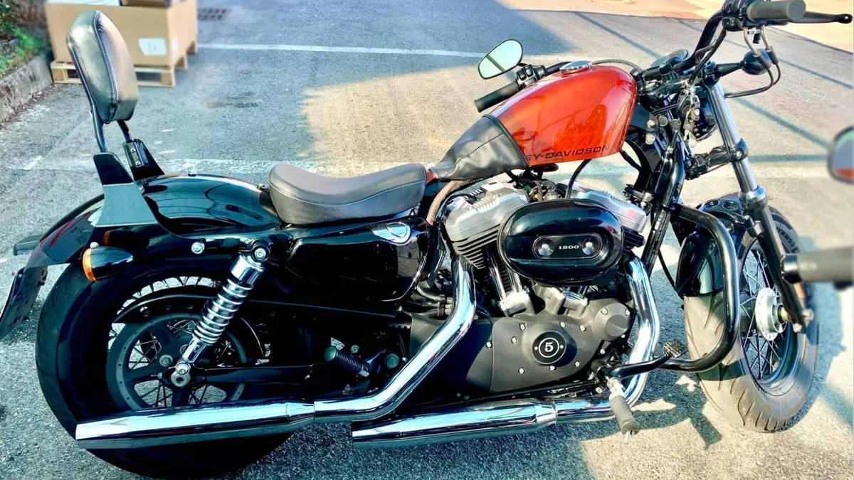 Harley-Davidson 1200 Forty-Eight (2010 - 15)  (3)