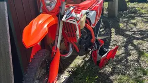 Betamotor RR X-PRO 125 2T Enduro (2025)  (3)