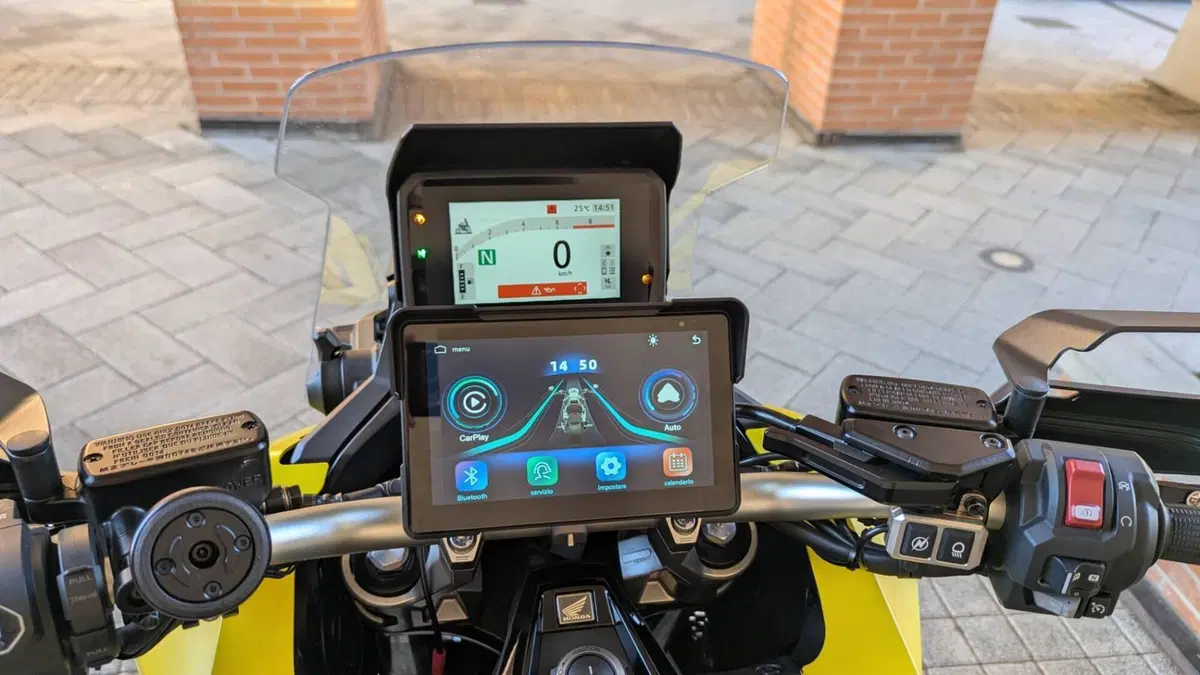 Honda X-ADV 750 Adventure (2025 - 26)  (4)