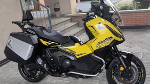 Honda X-ADV 750 Adventure (2025 - 26)  (2)