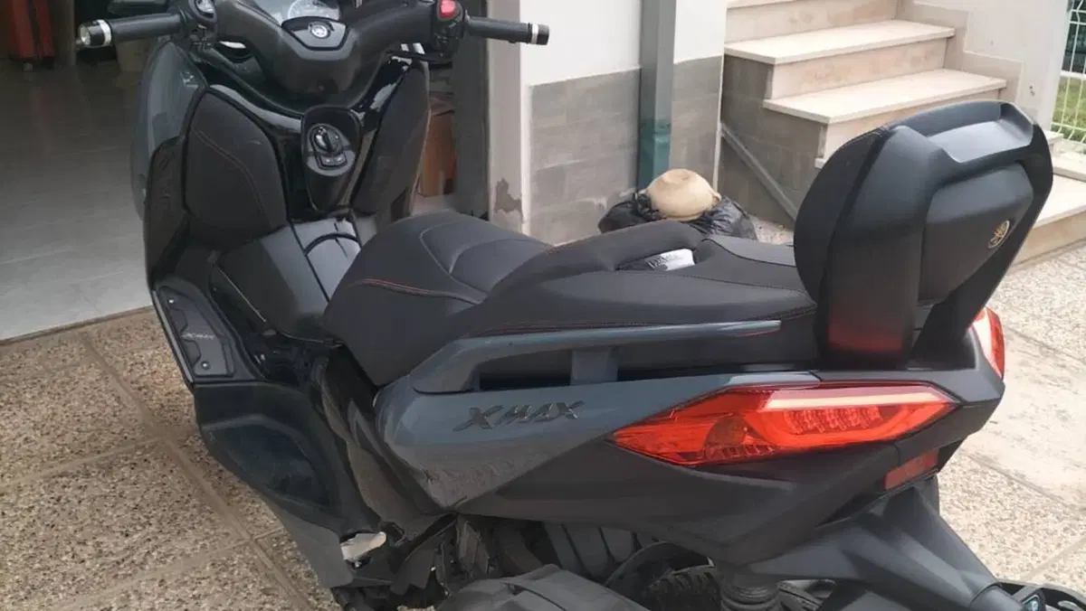 Yamaha X-Max 125 Tech Max (2021 - 24)  (4)