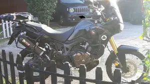 Honda Africa Twin CRF 1000L (2016 - 17)  (2)