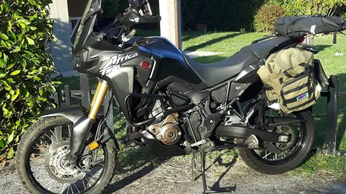 Honda Africa Twin CRF 1000L (2016 - 17) 