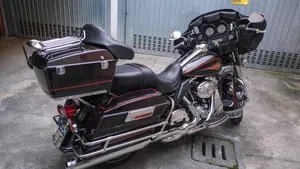 Harley-Davidson 1690 Electra Glide Classic (2010 - 12) - FLHTC 