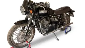 Triumph Bonneville T100 (2001 - 07)  (2)
