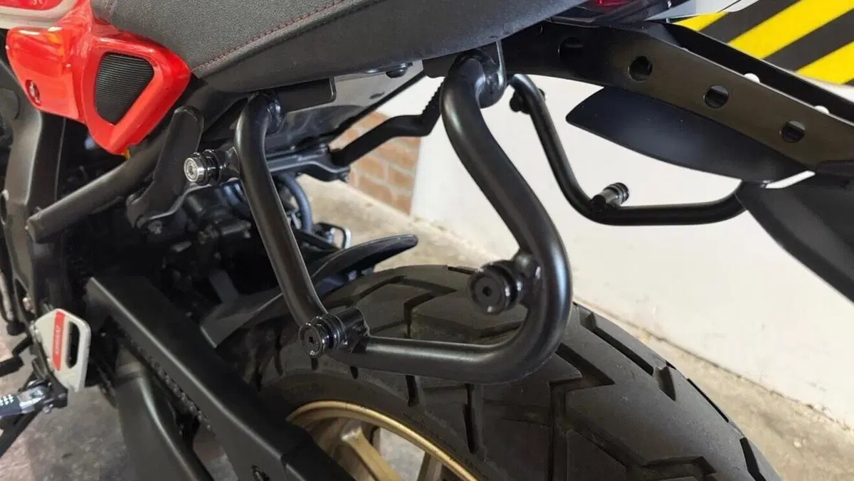 Yamaha XSR 900 (2022 - 24)  (12)
