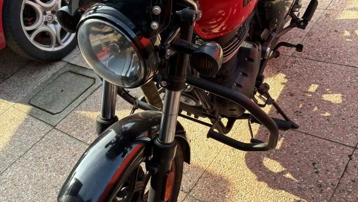 Royal Enfield Meteor 350 (2021 - 26) 
