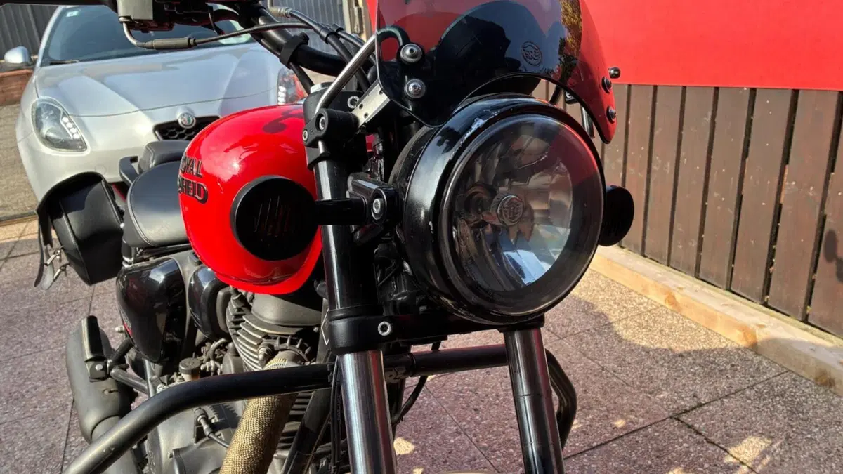Royal Enfield Meteor 350 (2021 - 26)  (7)