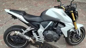 Honda CB 1000 R (2011 - 14)  (2)