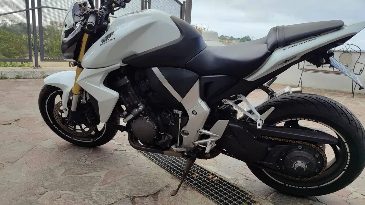 Honda CB 1000 R (2011 - 14)  (4)