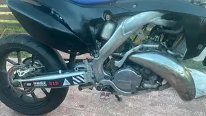 Honda CR 125 R Motard (2000 - 02)  (10)