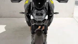 Bmw F 900 R (2021 - 24)  (2)