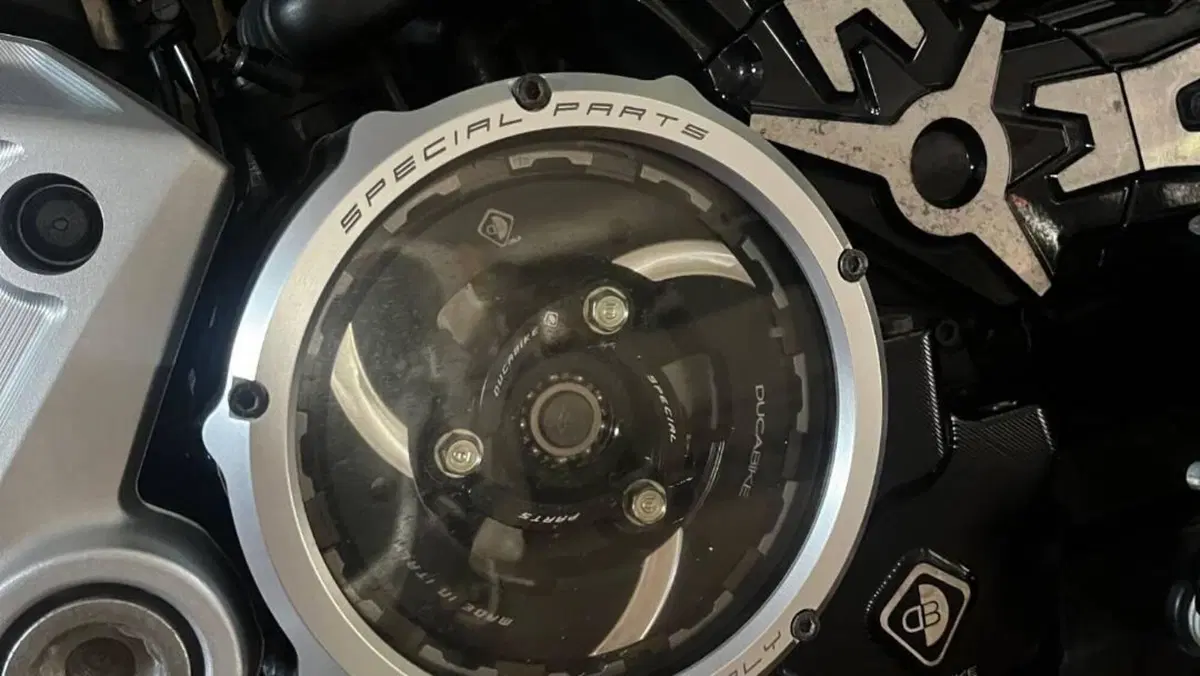 Ducati XDiavel 1262 S (2016 - 20)  (9)