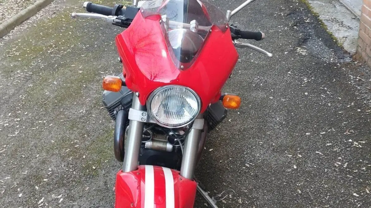 Moto Guzzi   (3)