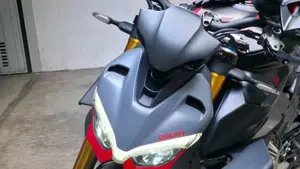 Ducati Streetfighter V4 S (2023 - 24)  (7)