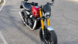 Triumph Speed 400 (2024 - 26) usata