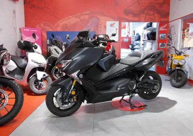 Yamaha T-Max 530 SX (2017 - 19) - Annuncio 10127996